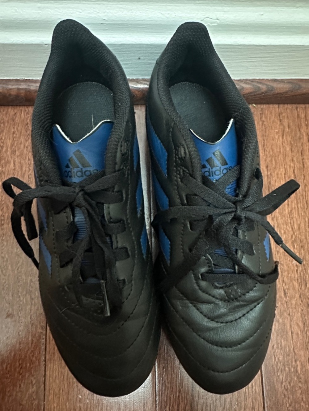 adidas Kids Soccer Cleats - Picture 5 of 10